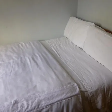Doheny House Bed & Breakfast
